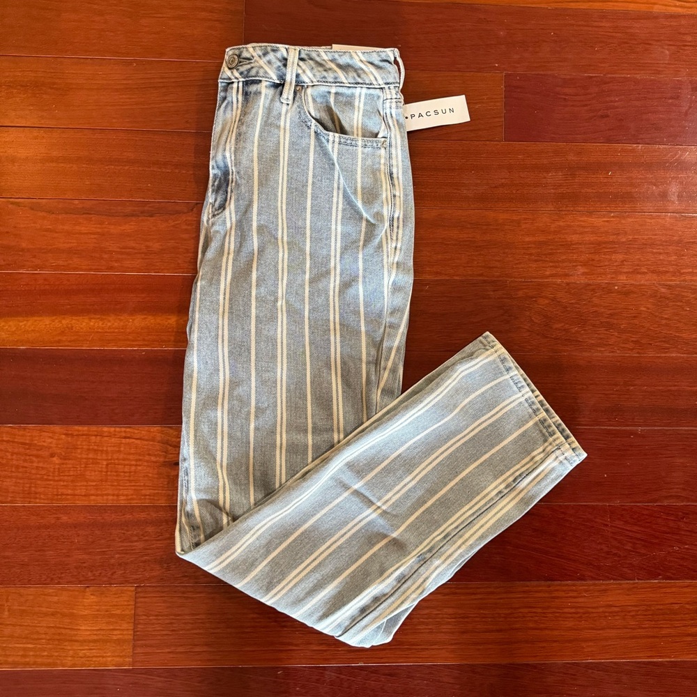 NWT PacSun Mom Jean